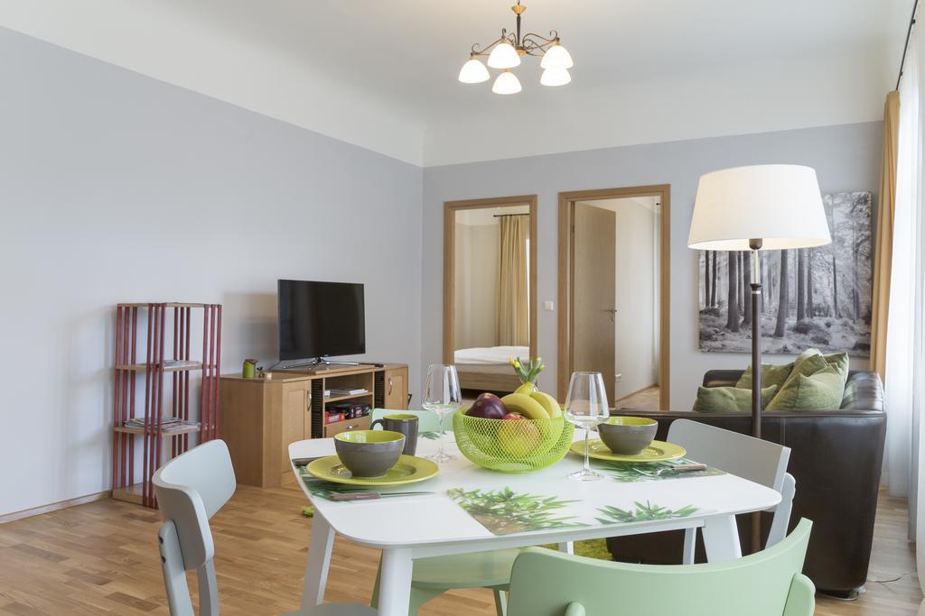 Saaresalu City Center Apartment Pärnu Exteriör bild